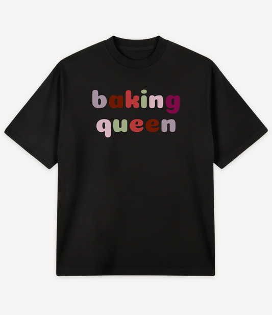 BAKING QUEEN OVERSIZED T-SHIRT