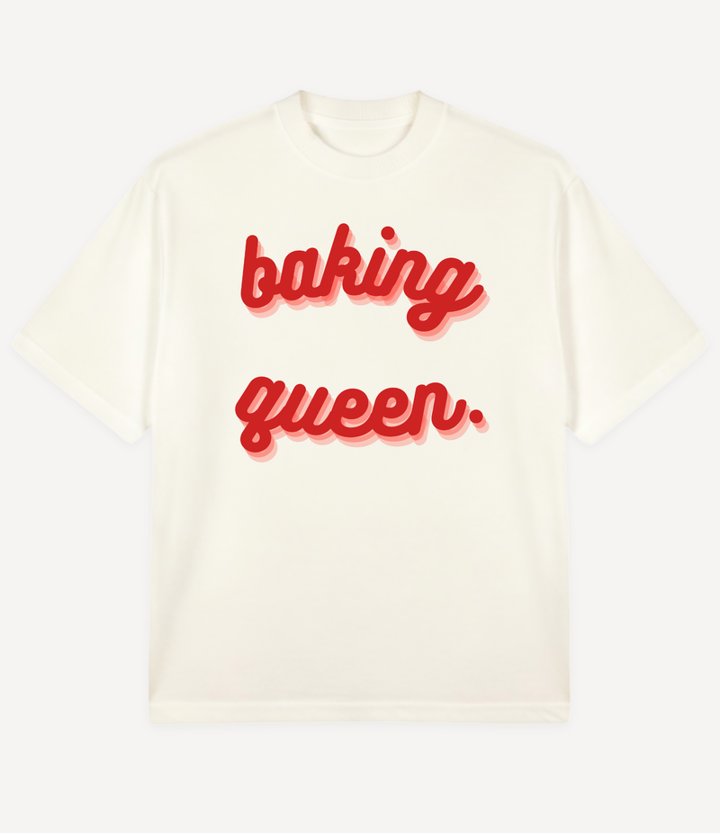 BAKING QUEEN OVERSIZED T-SHIRT