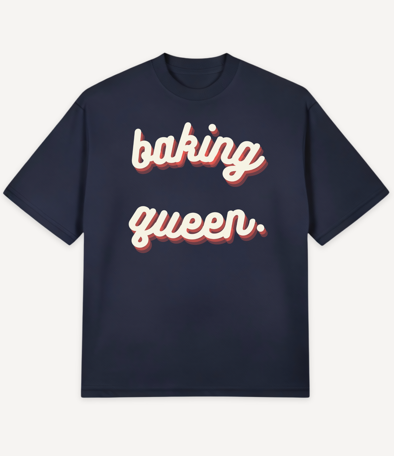 BAKING QUEEN OVERSIZED T-SHIRT